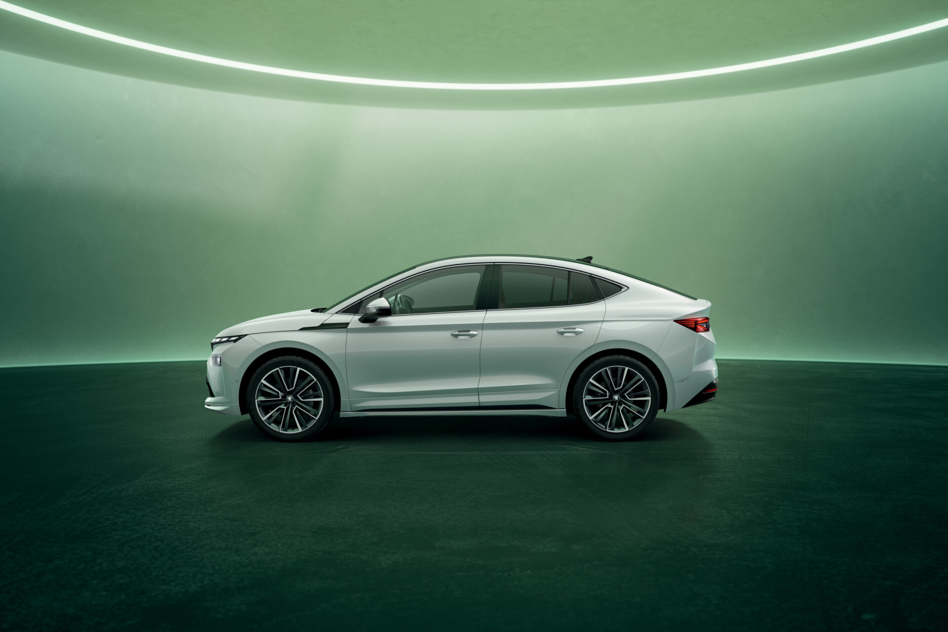 43_new_skoda_enyaq_coupe_e4a11ffd-1920x1280