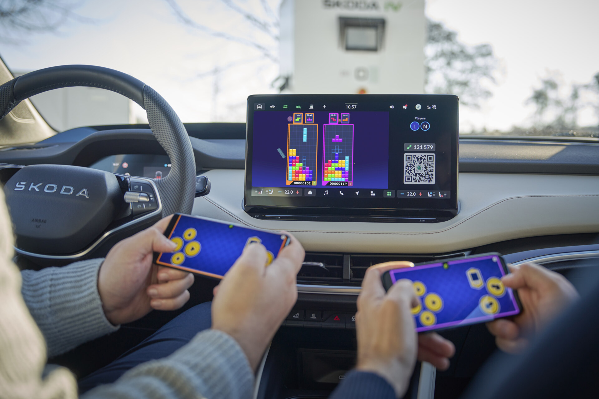 260212_skoda-adds-airconsole-skoda-play-and-spotify-11_4203a2c9-1920x1280