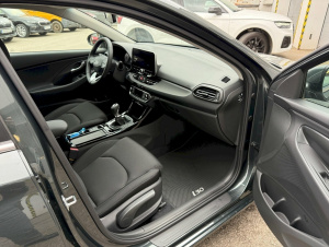 Hyundai i30 WGN  1,5 i Family 6MT 