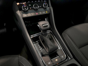 Škoda Karoq Selection 1.5 TSI